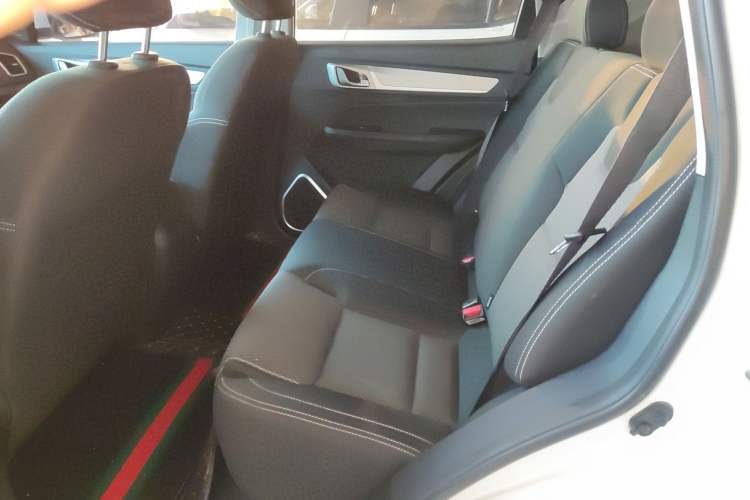 Used Geely Auto Vision X6 2020 1.4T Manual Comfort Model
