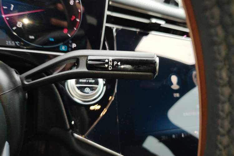 Used Mercedes-Benz E-Class 2025 E 300 L Luxury Model