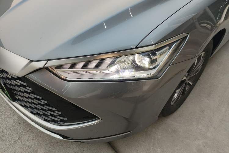 Used BYD Qin PLUS 2024 HONOR Edition DM-i 55KM Leading Model
