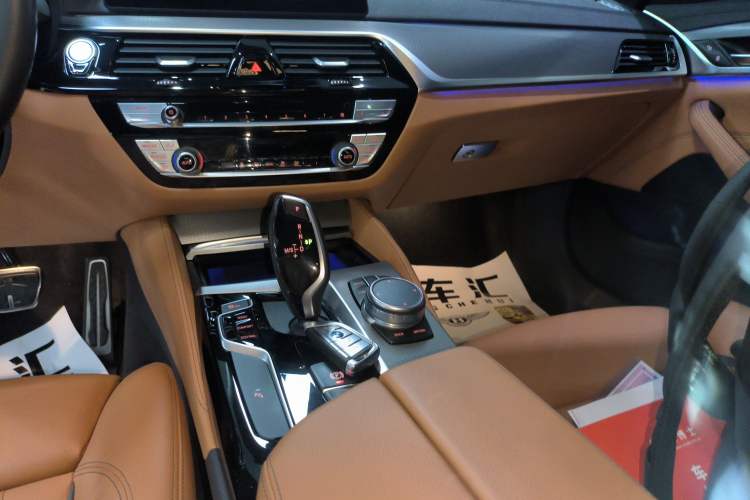 Used BMW 5 Series 2020 525i M Sport Package
