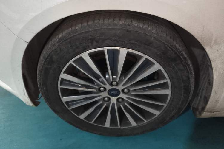 Used Ford Mondeo 2017 EcoBoost 180 Luxury Model
