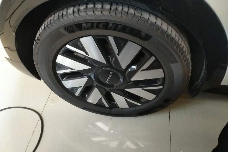 Used Zeekr MIX 2025 Long-Range Intelligent Driving Edition
