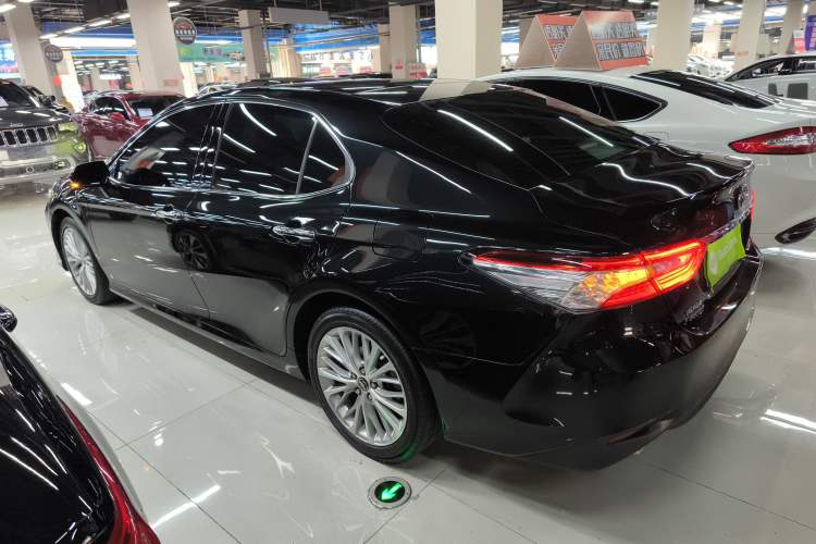 Used Toyota Camry 2018 2.5G Luxury Edition
