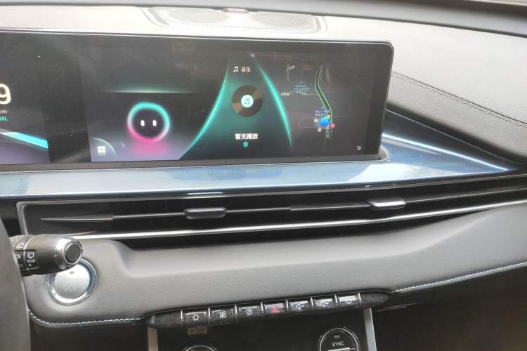 Used Chery Tiggo 7 PLUS 2021 Kunpeng Edition 1.6 TGDI DCT Prestige Model
