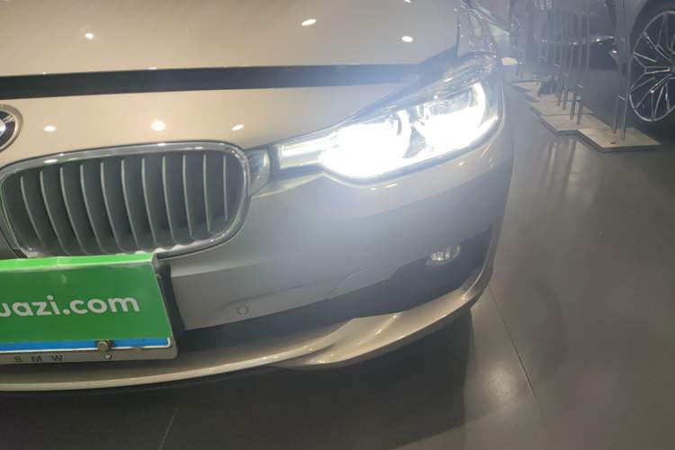 Used BMW 3 Series 2018 320Li Fashion Model
