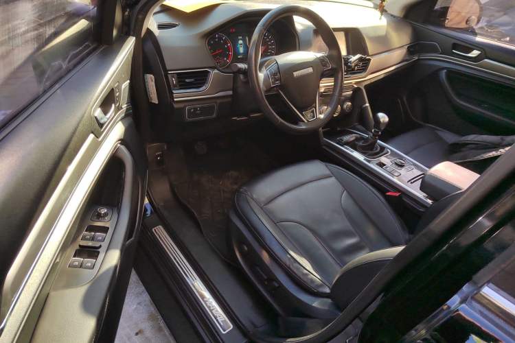 Used Haval H6 2018 Sport Edition 1.5T Manual Two-Wheel Drive Elite Model China V Standard