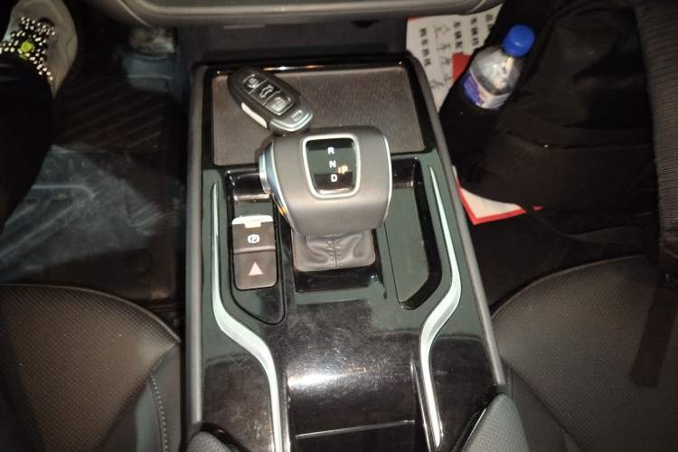 Used Hongqi E-QM5 2024 610 km PLUS
