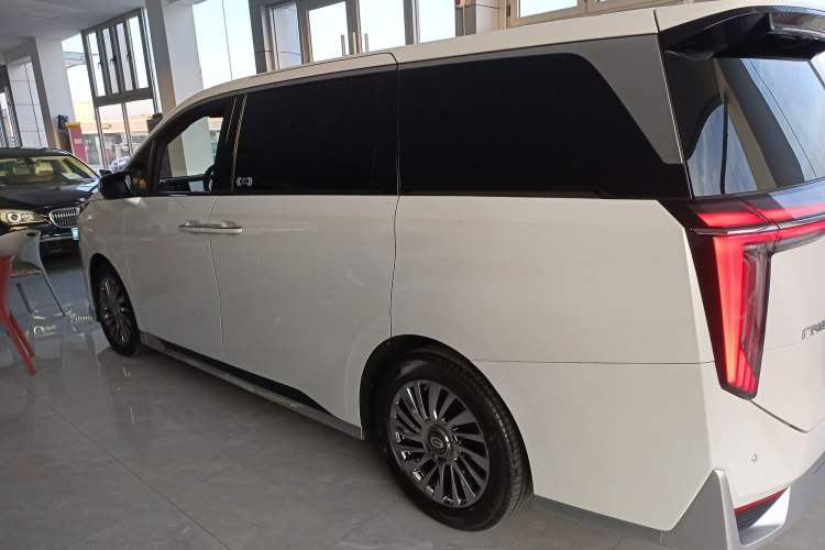 Used GAC Trumpchi M8 2023 Zongshi Series 400T Flagship Edition
