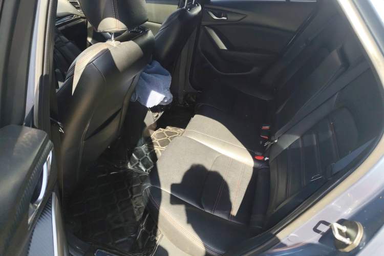 Used Mazda CX-4 2016 2.0L Automatic 2WD Blue Sky Dynamic Edition
