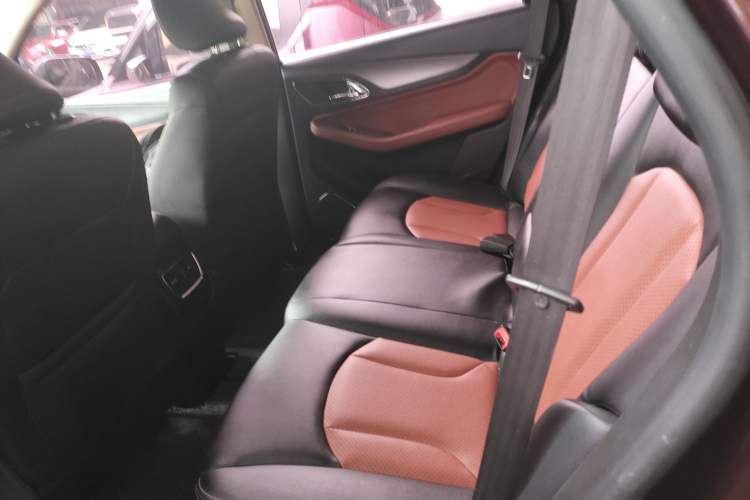 Used Baojun 560 2016 1.5T Manual Elite Model