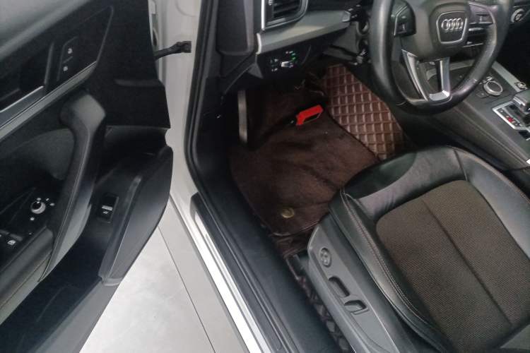 Used Audi Q5L 2020 40 TFSI Prestige Edition
