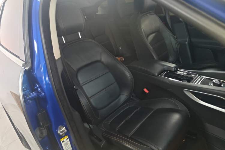 Used Jaguar F-PACE 2018 2.0T Four-Wheel Drive Urban Luxury Edition
