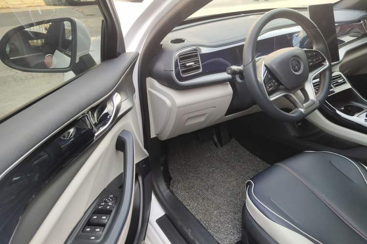 Used BYD Qin PLUS 2021 EV 500KM Luxury Model
