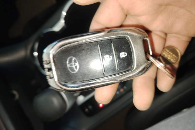 Used Toyota Highlander 2015 2.0T Four-Wheel Drive Luxury Edition 7-Seater
