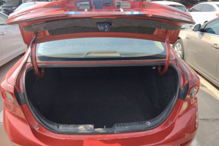 Used Mazda Mazda 3 Axela 2017 Sedan 1.5L Automatic Comfort Model Emission Standard China V
