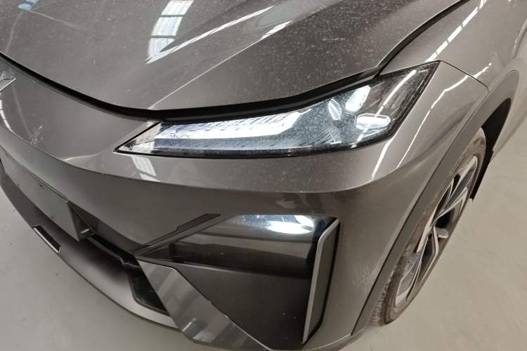 Used  S07 2024 215Max Range-Extended Version
