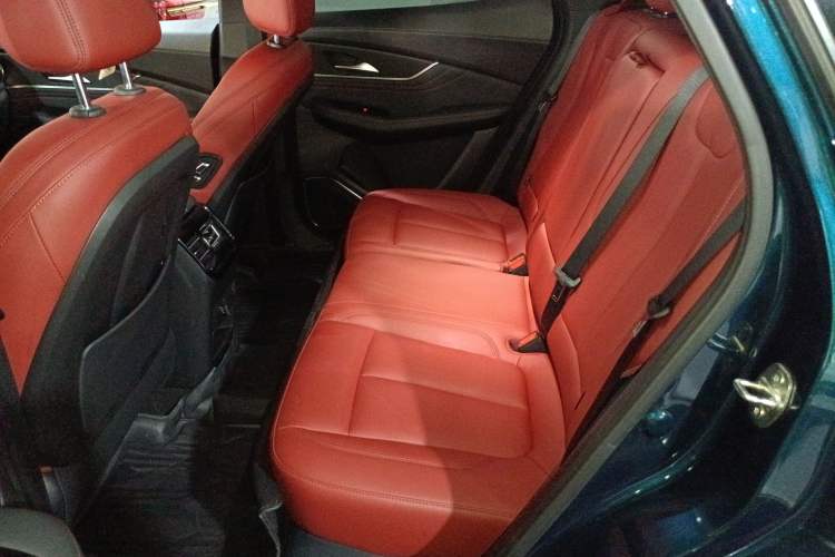 Used FORTHING T5 EVO 2021 1.5TD DCT Starry Edition