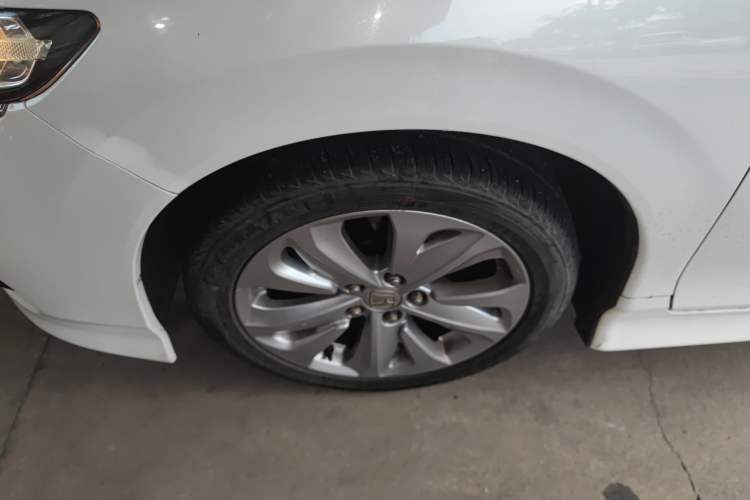 Used Honda Jade 2017 1.8L automatic Comfort version 5 seats
