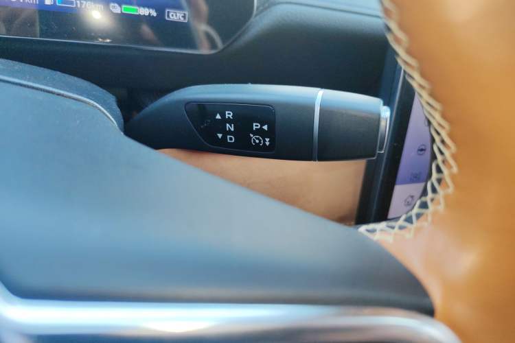 Used Mazda EZ-6 2024 Range-Extended 200 Luxury Edition
