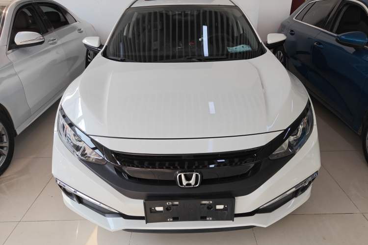 Used Honda Civic 2019 220TURBO CVT Dynamic Edition China VI