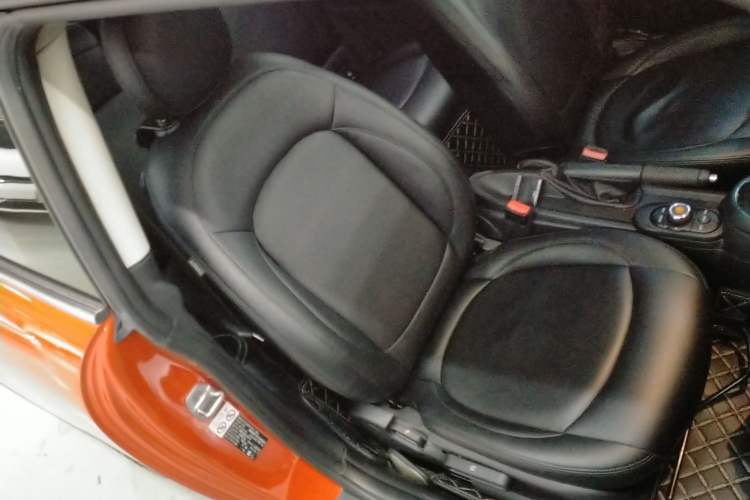 Used  MINI 2020 1.5T ONE PLUS