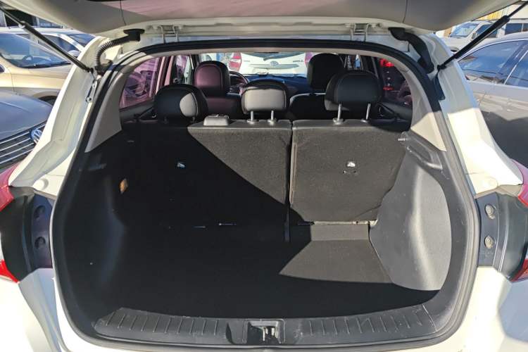 Used Nissan Tiida 2019 1.6L CVT Smart Drive Version China VI Standard