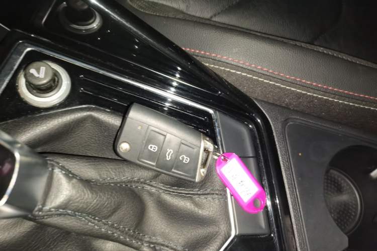 Used Volkswagen Tayron 2020 280TSI Two-Wheel Drive Luxury Connect Edition
