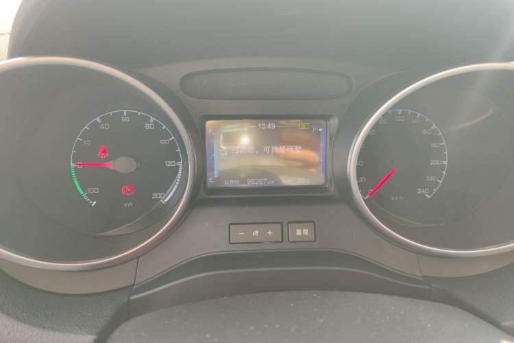 Used BYD Yuan New Energy 2018 EV360 Smart Connect Cool Edition
