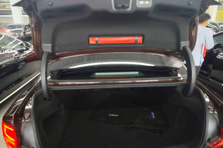 Used Volvo S90 2019 T5 Prestige Edition
