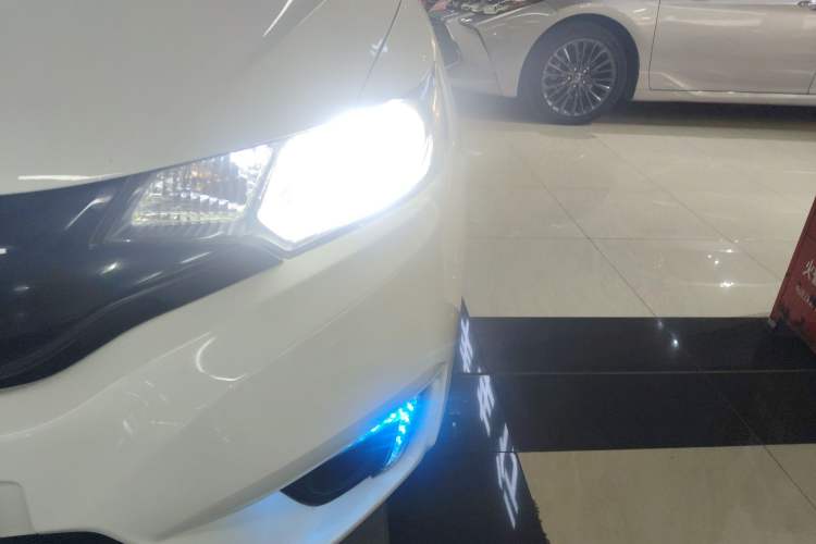 Used Honda Fit 2014 1.5L LX CVT Comfort Model
