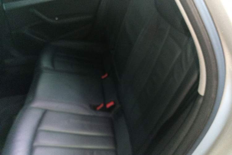 Used Audi A4L 2019 40 TFSI Fashion Version China V