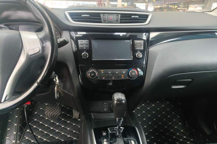 Used Nissan Qashqai 2017 2.0L CVT Smart Enjoyment Version China V Standard
