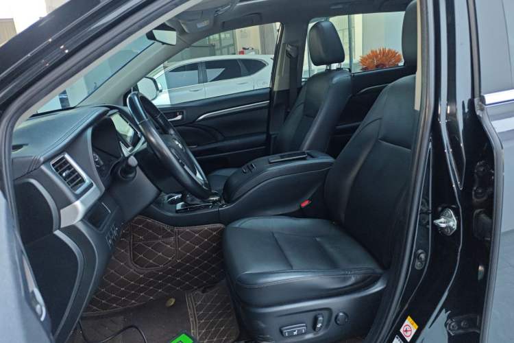 Used Toyota Highlander 2021 2.0T Four-Wheel Drive Prestige Version 7 Seats
