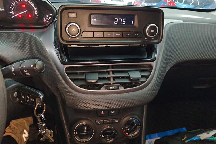 Used Peugeot 2008 2014 1.6L Manual Trend Edition
