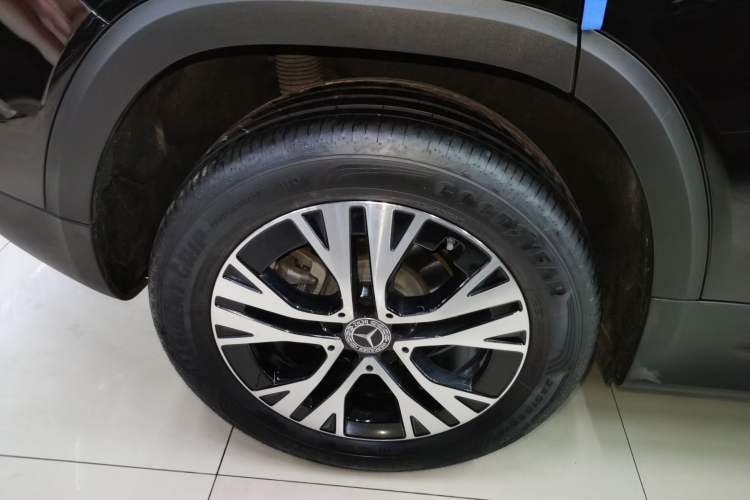 Used Mercedes-Benz GLB 2024 Refresh GLB 220 Dynamic Edition
