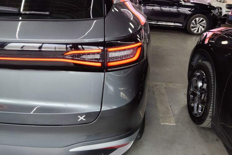 Used Volkswagen ID.4 X 2023 Pure Smart Edition
