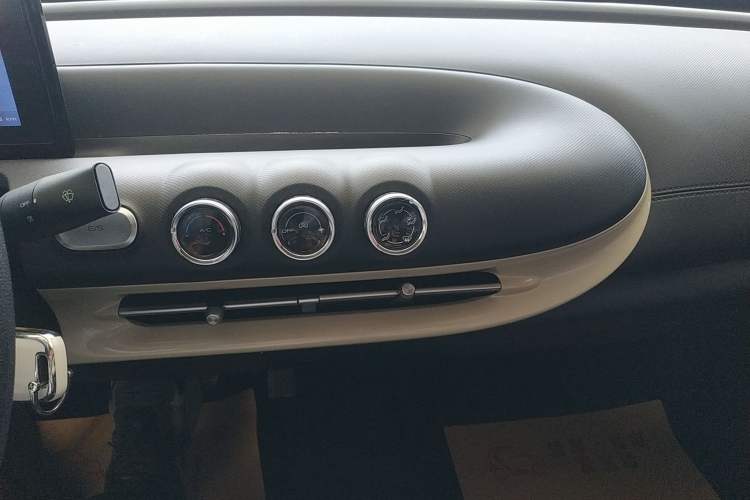 Used Wuling Bingo 2023 203km Light Edition
