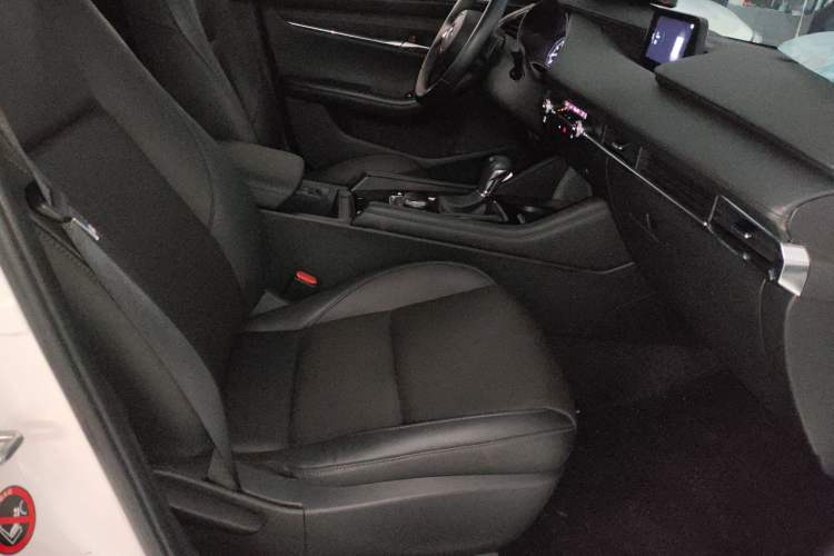 Used Mazda Mazda 3 Axela 2022 2.0L Automatic ZhiXuan Edition
