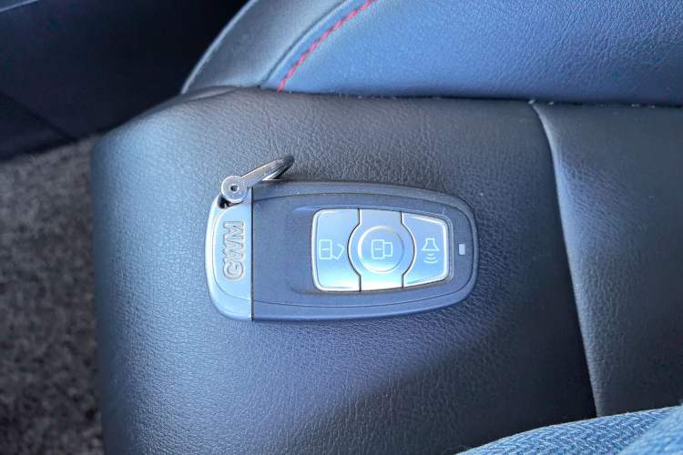 Used Haval H6 2015 Sport Edition 1.5T Automatic Two-Wheel Drive Luxury Model