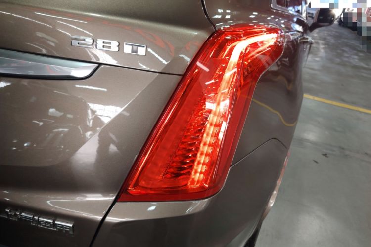 Used Cadillac XT5 2016 28T Four-Wheel Drive Tech Version