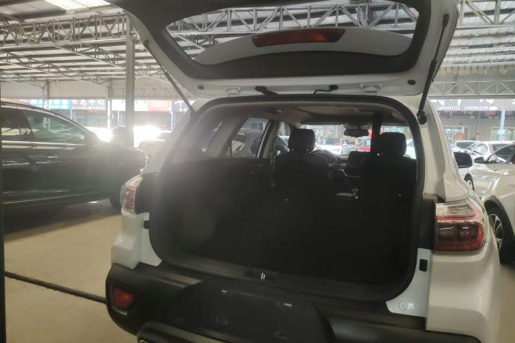 Used Kia Sportage R 2018 2.0L Automatic Smart Luxury Version China V Standard
