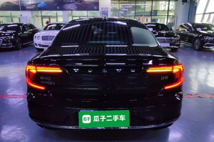 Used Volvo S90 2021 B5 Zhiyuan Luxury Edition

