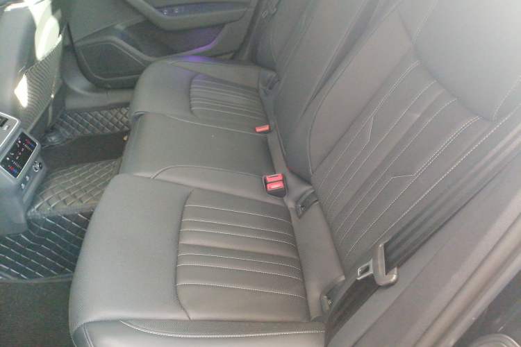 Used Audi A6L 2025 45 TFSI Prestige Dynamic Edition + Ventilated Comfort Package
