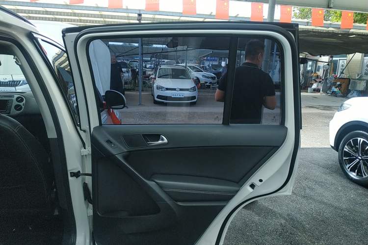 Used Volkswagen Tiguan 2016 280TSI Automatic Two-Wheel-Drive Silk Road Style Edition
