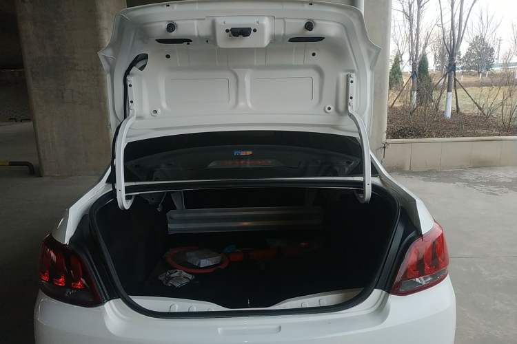 Used Peugeot 301 2018 1.6L Manual Comfort Edition
