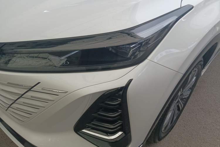 Used Changan CS75 PLUS 2024 3rd Generation Champion Edition 2.0T Intelligent Drive Performance Model
