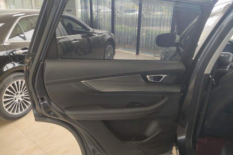 Used Chery Tiggo 8 PLUS 2022 290TGDI DCT Haoting Edition
