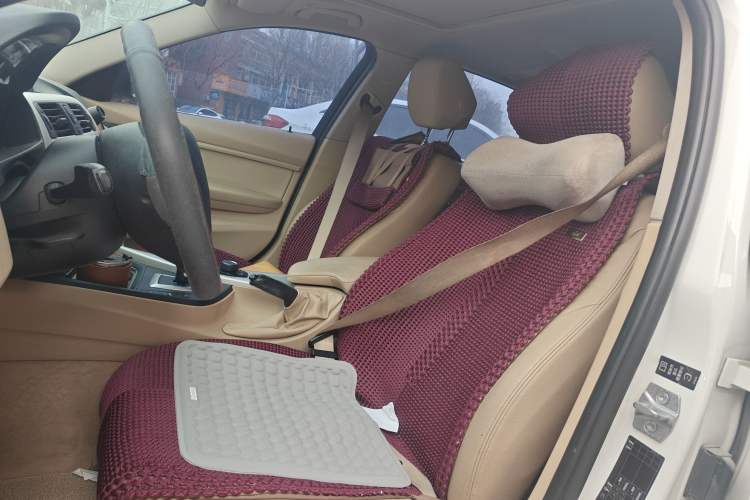 TDK.VehicleDetails.img