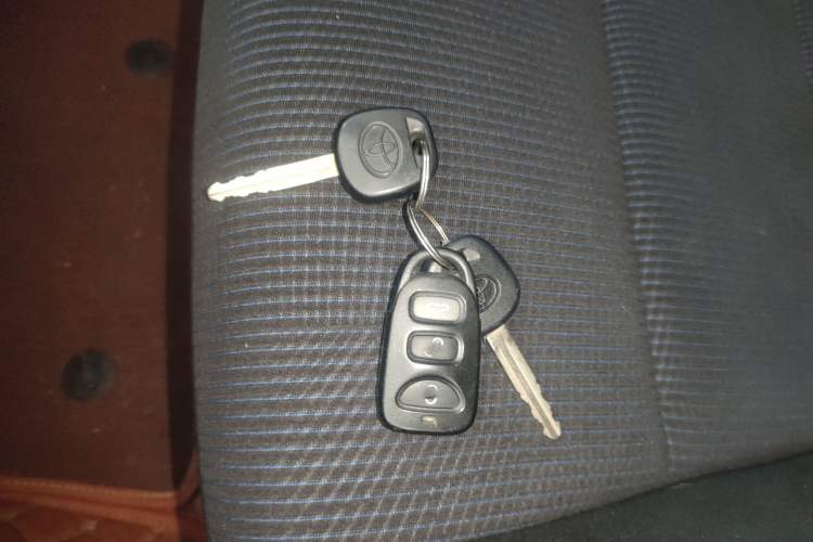 Used Toyota YARiS L 2014 1.3E Automatic Charm Edition
