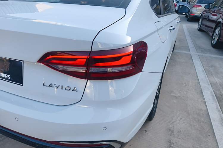 Used Volkswagen Lavida 2024 1.5L Automatic Starry Sky 5 Million Edition
